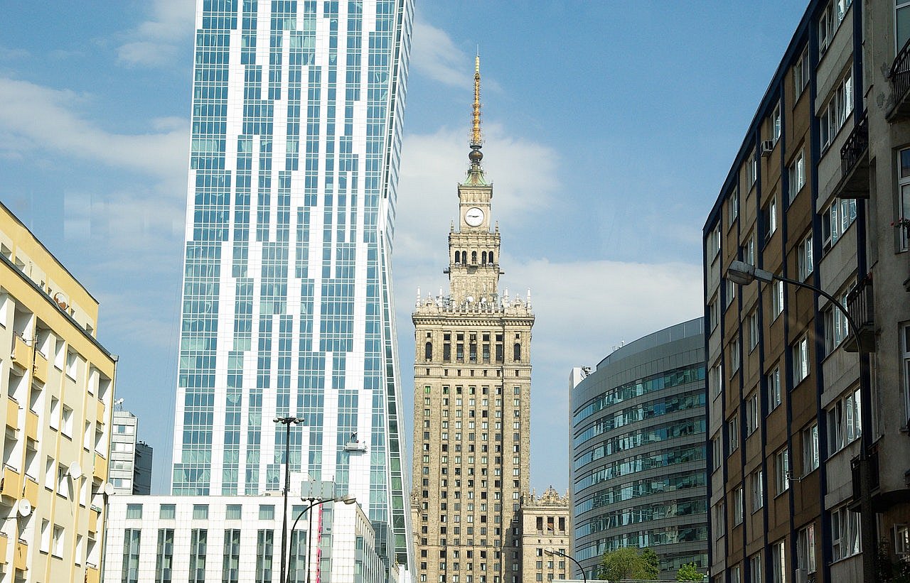 Czy warto inwestować w mieszkanie w Warszawie?